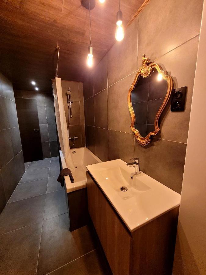 Chez Claude Appartement Cozy Climatise Pour 4 Personnes Tout Confort Ath Eksteriør billede