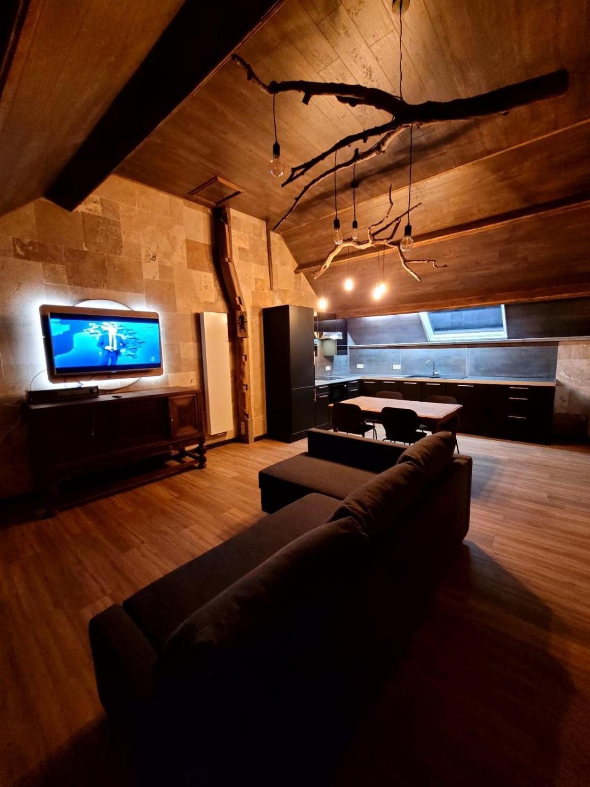 Chez Claude Appartement Cozy Climatise Pour 4 Personnes Tout Confort Ath Eksteriør billede